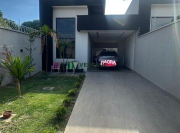 Casa · 130m² · 3 Quartos · 2 Vagas · Casa Alto Padrão 03 quartos - JD Buriti Sereno Goiâ