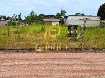 Terreno · 180m² · Lindo Terreno Limpo Apenas 800 mts do Mar em Região com Alta Valorização