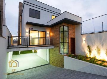Casa · 200m² · 3 Quartos · 4 Vagas · Sobrado à venda no bairro Cruzeiro - São José dos Pinhais/PR