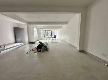 Comercial · 250m² · 6 Vagas · Loja de esquina para locação