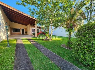 Casa · 216m² · 4 Quartos · 5 Vagas · Casa em Avenida Bahia - Indaiá - Caraguatatuba/SP