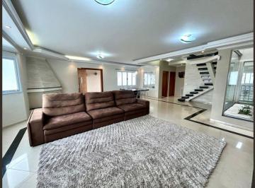 Casa · 427m² · 4 Quartos · 5 Vagas · Sobrado com 4 quartos à venda, 427 m² por R$ 2.350.000 - Vila Galvão - Guarulhos/SP