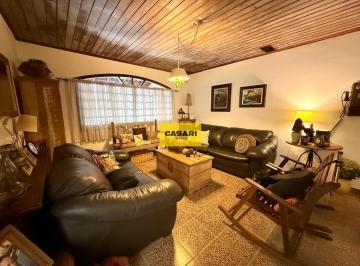 Casa · 300m² · 3 Quartos · 2 Vagas · Sobrado Conceito Rústico com 300m², 3 Dormitórios e Ampla Área de Lazer à Venda em São Bernardo do C