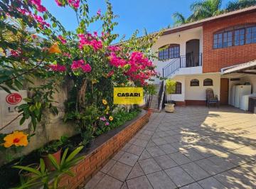 Casa · 272m² · 3 Quartos · 2 Vagas · Lindo sobrado à venda no Jardim do Mar – 3 quartos, suíte, espaço gourmet e edícula em São Bernardo 