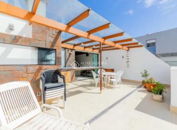 Apartamento · 129m² · 2 Quartos · 2 Vagas · Linda cobertura no Petrópolis