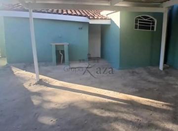 Casa de 3 quartos, São José dos Campos · Casa/Padrão - Residencial - No bairro Vila São Bento