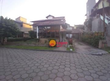 a40e4fb6326773d10aeb1318e0d8201c39fd390d · Casa com 4 dormitórios à venda, 500 m² por R$ 2.150.000,00 - Piratininga - Niterói/RJ