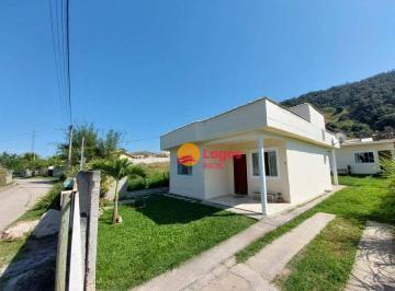 929122ba8eee733926e1e20b1a4029c855fbd98c · Casa com 3 dormitórios à venda, 116 m² por R$ 319.000,00 - Caxito - Maricá/RJ