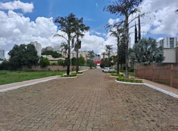 Terreno , Brasília · Lote 2.500m², plano, condomínio formado, entrada Aguas Claras, SMPW, Quadra 05