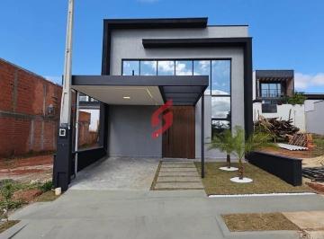 Casa · 140m² · 3 Quartos · 2 Vagas · Casa com 3 Dormitórios no Residencial Jardim - Sorocaba, SP