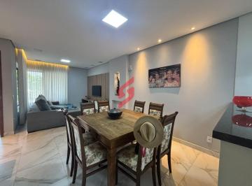 Casa · 178m² · 3 Quartos · 4 Vagas · Casa Térrea à venda no Condomínio Sun Lake em Sorocaba