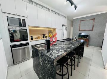 Casa · 170m² · 2 Quartos · 3 Vagas · Casa térrea à venda