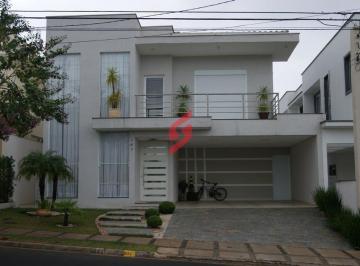 Casa · 350m² · 3 Quartos · 6 Vagas · Casa de Condomínio em Vossoroca - Sorocaba