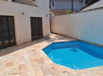 Casa · 480m² · 4 Quartos · 5 Vagas · Casa em Balneário Praia do Pernambuco, Guarujá/SP de 480m² 4 quartos para locação R$ 8.500,00/mes