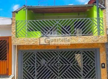 Casa · 243m² · 4 Quartos · 2 Vagas · Casa à venda no Alvarenga, SBC: 4 dorms, 243m², R$650mil