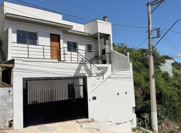 001 · Casa à venda - em Serra Negra