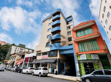001 · Apartamento à venda - no Centro