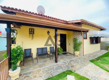 img0 · Casa à venda - em Serra Negra