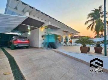 Casa · 350m² · 6 Quartos · 7 Vagas · AMPLA CASA, 06 DORMITÓRIOS, APENAS 150MTS DO MAR!