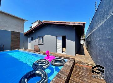 Apartamento · 138m² · 5 Quartos · 4 Vagas · CASA TÉRREA 04 DORM'S, COM PISCINA E CHURRASQUEIRA, LADO PRAIA!