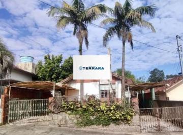 Casa · 100m² · 3 Quartos · 3 Vagas · Casa com 3 Quartos e 3 banheiros à Venda, 120 m² por R$ 390.000