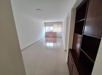 Apartamento · 85m² · 2 Quartos · 1 Vaga · 85 m2 em rua tranquila em Moema Pássaros