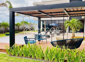 Casa · 375m² · 3 Quartos · 4 Vagas · Casa em condomínio à venda, 3 quartos, 3 suítes, 4 vagas, Jardim Sul - Uberlândia/MG