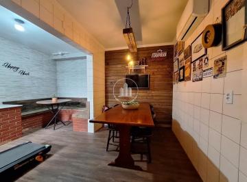Casa · 244m² · 4 Quartos · 2 Vagas · Casa 4 Quartos 244m² - Kobrasol