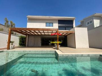 Casa · 550m² · 4 Quartos · 6 Vagas · Casa de alto padrão em Alphaville Zero ? 4 suítes, área gourmet e piscina com hidro