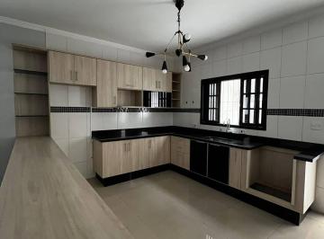 Casa · 223m² · 3 Quartos · 2 Vagas · Casa à Venda em Caieiras – Espaço, conforto e excelente localização!