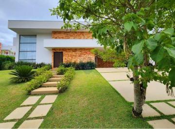 Casa · 465m² · 4 Quartos · 6 Vagas · Casa de Aluguel no Condomínio Lago Azul