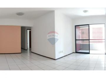 Apartamento · 81m² · 3 Quartos · 2 Vagas · Apartamento com 3 quartos e área de lazer no Espinheiro