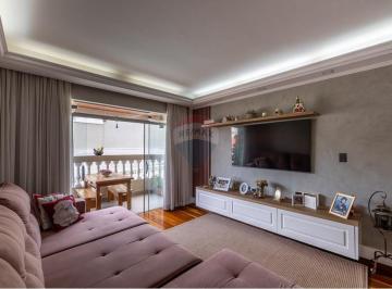 Apartamento · 151m² · 4 Quartos · 2 Vagas · RE/MAX CASANOVA Vende apartamento com 4 quartos, sendo 2 suítes 150m²  - Valinhos S/P R$1.197.000,00