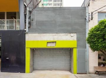 Comercial · 108m² · Loja na Rua Oscar Freire, N. 216 • 108 m²