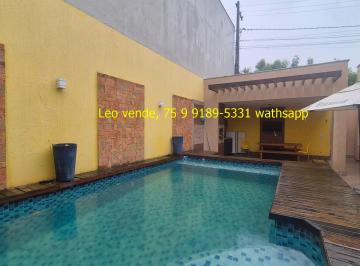 Casa de 4 quartos, Feira de Santana · Leo vende, bairro Vila Olímpia, 4\4 sendo uma suíte, closet, piscina e goumert