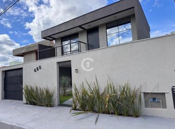 Casa · 242m² · 3 Quartos · 2 Vagas · Casa com 572 m² e 3 quartos à venda bairro Praia Angélica