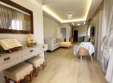 40870_i2x43m_408706914e9f0bac5e.jpg · Casa moderna com 2 quartos no bairro Carianos