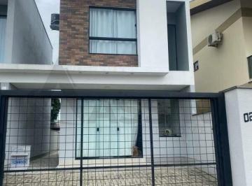 Casa · 72m² · 2 Quartos · 2 Vagas · Casa com 2 Suítes no bairro Santa Terezinha