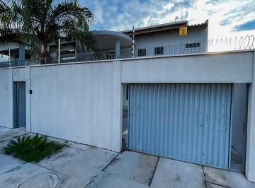 Casa · 308m² · 6 Quartos · 6 Vagas · LINDO SOBRADO COM 6 QUARTOS NA QUADRA ARSO 23 (207 Sul)