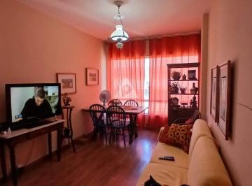 Apartamento · 64m² · 2 Quartos · 1 Vaga · Apartamento 2 Quartos Frente em Copacabana – 64m², Venda