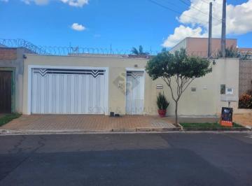 Casa · 278m² · 3 Quartos · 4 Vagas · Casas Residenciais Padrão em Ribeirão Preto