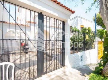 Comercial · 200m² · 5 Vagas · Casa comercial para alugar com 9 salas e 5 vagas na Aclimação