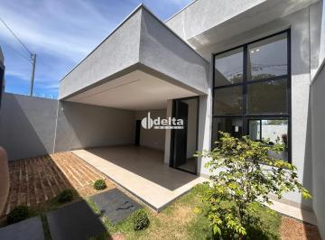 Casa · 250m² · 3 Quartos · 2 Vagas · Casa residencial com 3 quartos sendo 3 suítes disponível para venda no bairro Granada em Uberlândia-