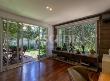 Casa · 195m² · 3 Quartos · 2 Vagas · Casa em Condomínio á Venda no Alto da Boa Vista com 195m², 3 quartos sendo 3 suítes, 2 vagas.