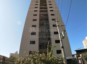 Apartamento · 94m² · 3 Quartos · 2 Vagas · Apartamento com 3 dormitórios no bairro Boa Vista com sacada e elevador, disponível para venda ou lo