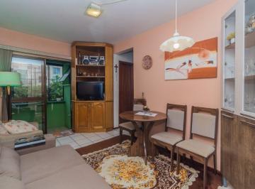 Apartamento · 52m² · 2 Quartos · 1 Vaga · Apartamento iluminado com 2 dormitórios e vaga escriturada