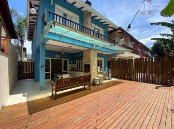 Casa · 140m² · 3 Quartos · 2 Vagas · Casa na praia de Juquehy com 3 suítes para locação anual