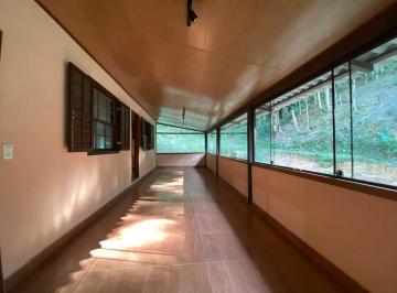 Casa · 90m² · 3 Quartos · 3 Vagas · Casa em Fazenda Inglesa, Petrópolis/RJ