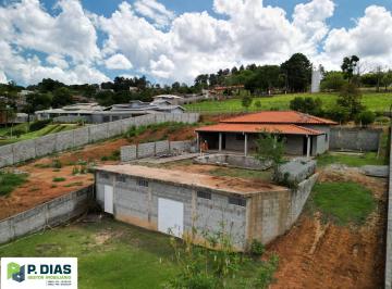 Rural · 900m² · 2 Quartos · 4 Vagas · Chácara com Belíssima Vista Panorâmica — Falta Acabamento, mas Sobra Potencial