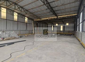 f22d705f1761bb3a472dc8ea9ff19091f8ce5359 · Galpão para alugar, 1300 m² por R$ 48.000,00/mês - Batistini - São Bernardo do Campo/SP